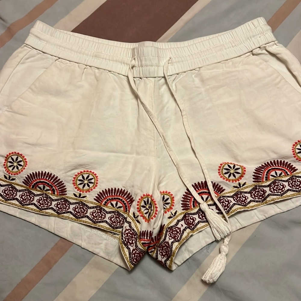 LOFT sunset Embroidered linen blend shorts